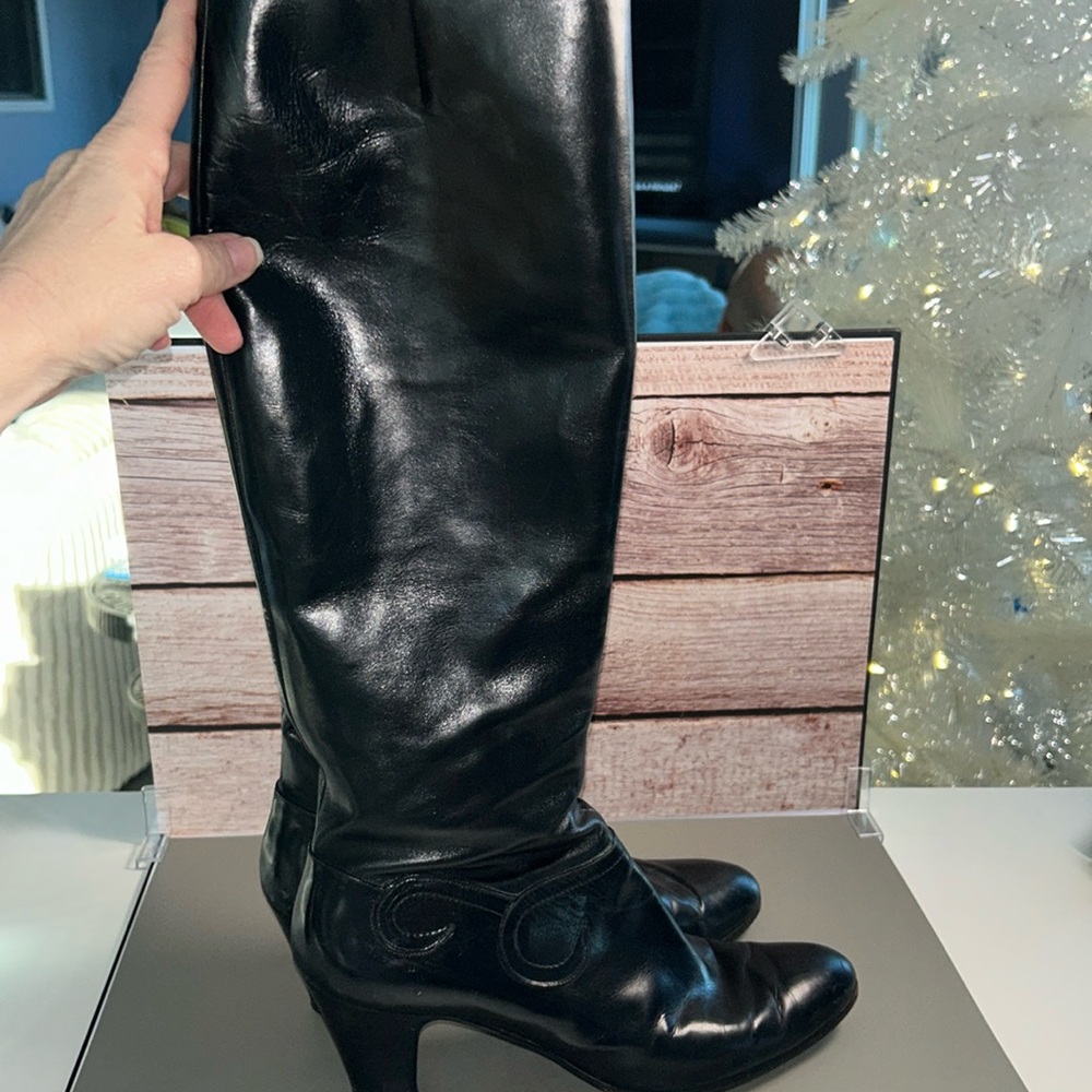 Salvatore Ferragamo black boots size 9